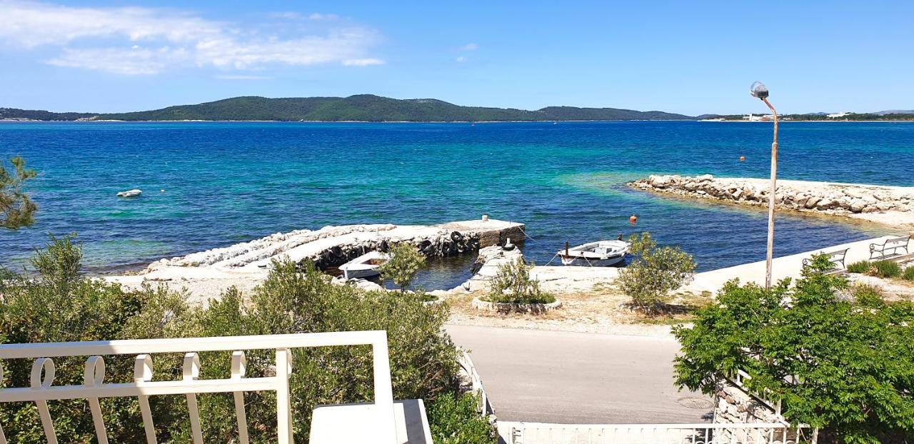 Luxury Beach Apartment W Sunset Sea Views Sibenik Exterior photo