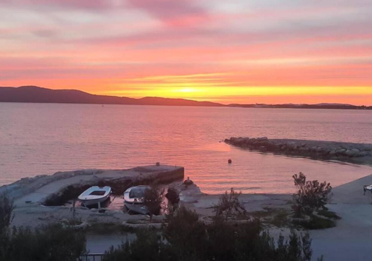 Luxury Beach Apartment W Sunset Sea Views Sibenik Exterior photo
