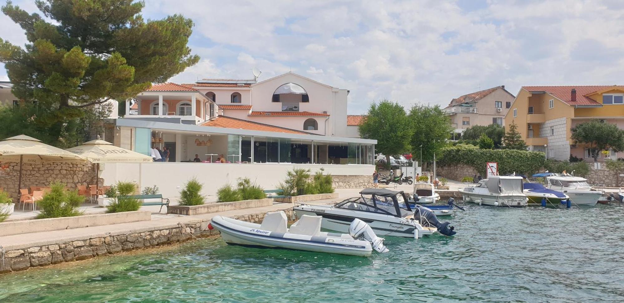 Luxury Beach Apartment W Sunset Sea Views Sibenik Exterior photo