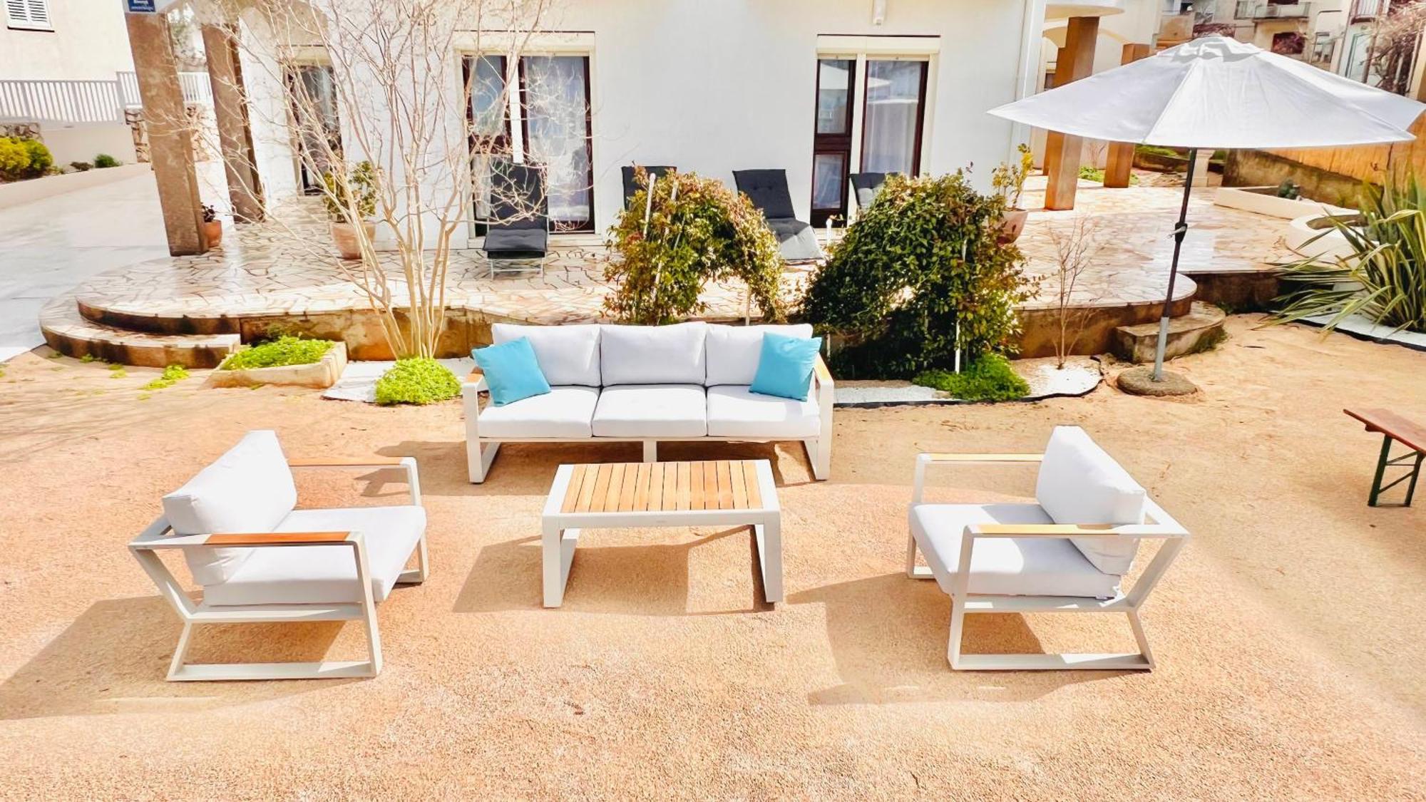 Luxury Beach Apartment W Sunset Sea Views Sibenik Exterior photo